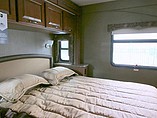 2016 Thor Motor Coach Four Winds Photo #10