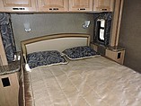 2016 Thor Motor Coach Four Winds Photo #7