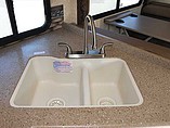 2014 Thor Motor Coach Four Winds Photo #24