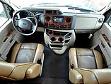 2016 Thor Motor Coach Four Winds Photo #11