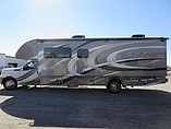 2015 Thor Motor Coach Four Winds Photo #6