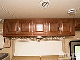 2015 Thor Motor Coach Four Winds Photo #36