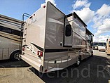 2015 Thor Motor Coach Four Winds Photo #3