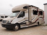 2016 Thor Motor Coach Four Winds Photo #6