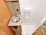 2016 Thor Motor Coach Four Winds Photo #17