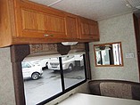 2004 Thor Motor Coach Four Winds Photo #19