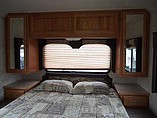 2004 Thor Motor Coach Four Winds Photo #29