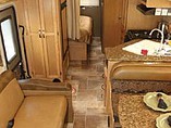 2015 Thor Motor Coach Four Winds Photo #8