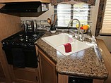 2015 Thor Motor Coach Four Winds Photo #12