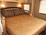 2015 Thor Motor Coach Four Winds Photo #20