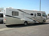 2006 Thor Motor Coach Four Winds Photo #2