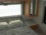 2006 Thor Motor Coach Four Winds Photo #12