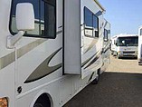 2011 Thor Motor Coach Four Winds Photo #4