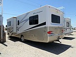 2007 Thor Motor Coach Four Winds Photo #2