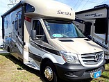 2015 Thor Motor Coach Four Winds Photo #2