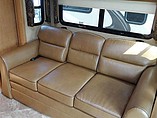2015 Thor Motor Coach Four Winds Photo #18