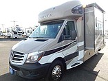 2015 Thor Motor Coach Four Winds Photo #4