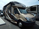 15 Thor Motor Coach Four Winds