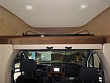 2015 Thor Motor Coach Four Winds Photo #10