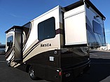 2015 Thor Motor Coach Four Winds Photo #2