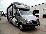 15 Thor Motor Coach Four Winds