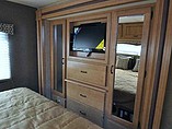 2015 Thor Motor Coach Four Winds Photo #13