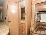2015 Thor Motor Coach Four Winds Photo #12