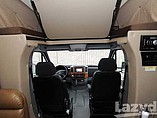 2015 Thor Motor Coach Four Winds Photo #13