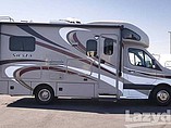 2015 Thor Motor Coach Four Winds Photo #3