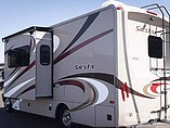 2015 Thor Motor Coach Four Winds Photo #5