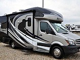 2015 Thor Motor Coach Four Winds Photo #16
