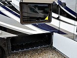 2015 Thor Motor Coach Four Winds Photo #17