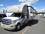 2015 Thor Motor Coach Four Winds Super C Photo #1