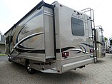 2015 Thor Motor Coach Four Winds Super C Photo #3