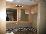 2015 Thor Motor Coach Four Winds Super C Photo #27