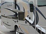 2015 Thor Motor Coach Four Winds Super C Photo #5