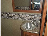 2015 Thor Motor Coach Four Winds Super C Photo #16