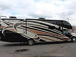 2015 Thor Motor Coach Four Winds Super C Photo #2