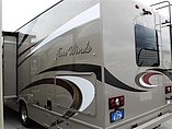 2015 Thor Motor Coach Thor Motor Coach Photo #3