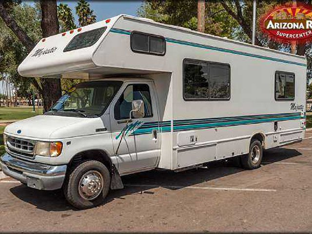 1998 Thor Motor Coach Four Winds Photo