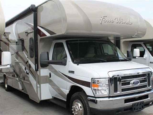 2015 Thor Motor Coach Thor Motor Coach Photo