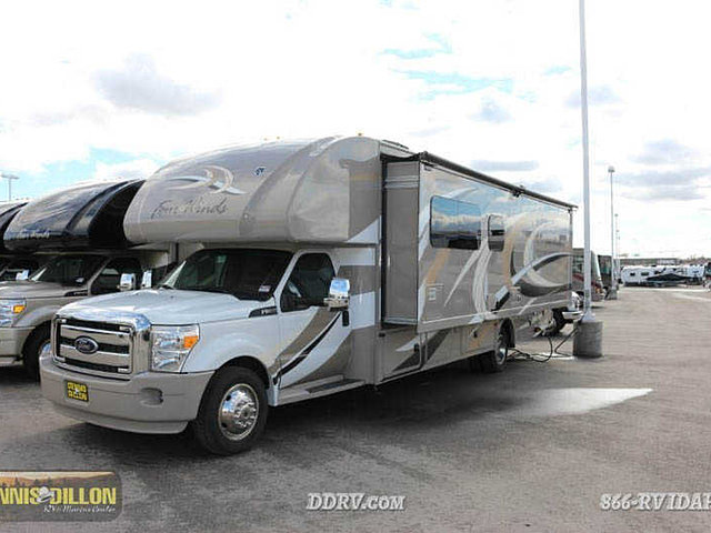 2015 Thor Motor Coach Thor Motor Coach Photo