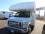 14 Thor Motor Coach Freedom Elite