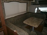 2014 Thor Motor Coach Freedom Elite Photo #8