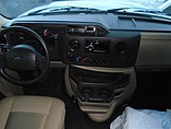 2015 Thor Motor Coach Freedom Elite Photo #8