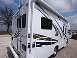 2015 Thor Motor Coach Freedom Elite Photo #9