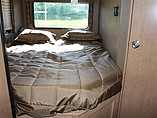 2015 Thor Motor Coach Freedom Elite Photo #11