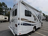2015 Thor Motor Coach Freedom Elite Photo #3