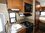 2015 Thor Motor Coach Freedom Elite Photo #11
