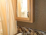 15 Thor Motor Coach Freedom Elite